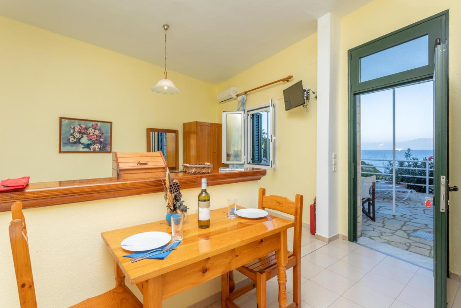 Apartmán Dolphin Studio Tranakatika Exteriér fotografie